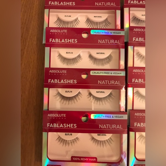 NWT Absolute Natural Lashes - Picture 2 of 3